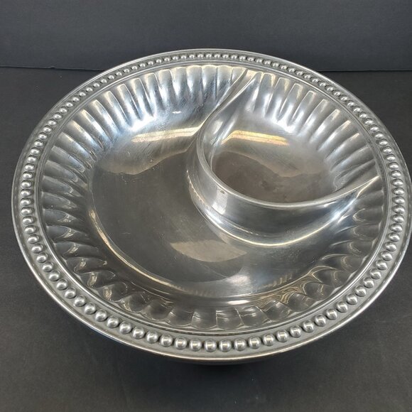 Wilton Armetale Pewter Flutes & Pearls Bowl - Elegant Serveware Serving Bowl - Picture 1 of 7
